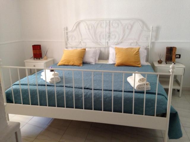 شقة Blue Island House On The Hill لوس كريستيانوس المظهر الخارجي الصورة